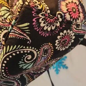 Vera Bradley | Bags | Euc Vera Bradley Lg Paisley Womens  display picture 2
